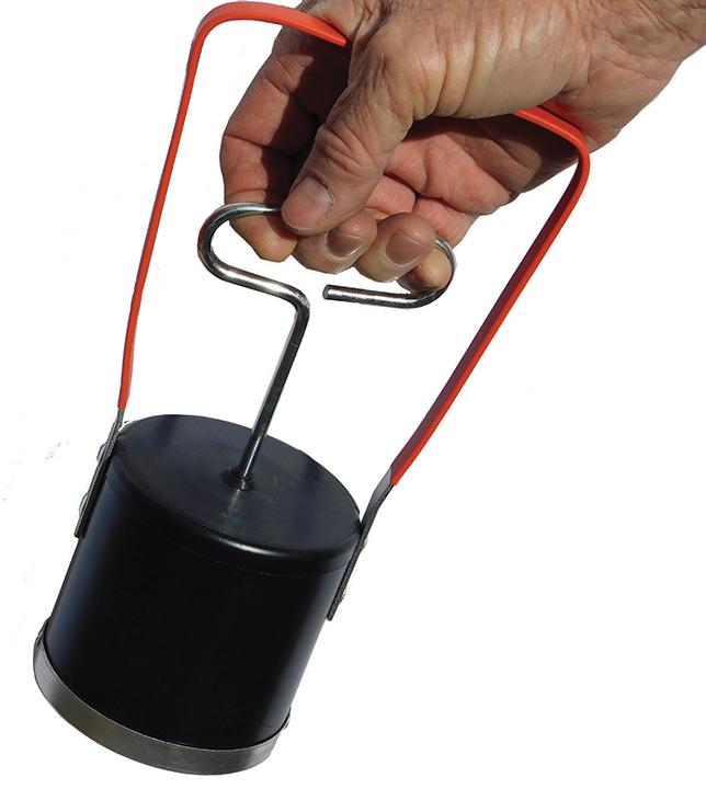MAGNET, SERIOUS BLACK SAND MAGNET